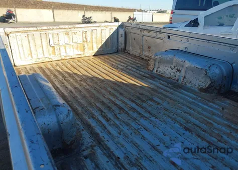 1986 Toyota Pickup 1/2 Ton Rn55 Dlx from USA, damaged, VIN JT4RN55D3G0230093